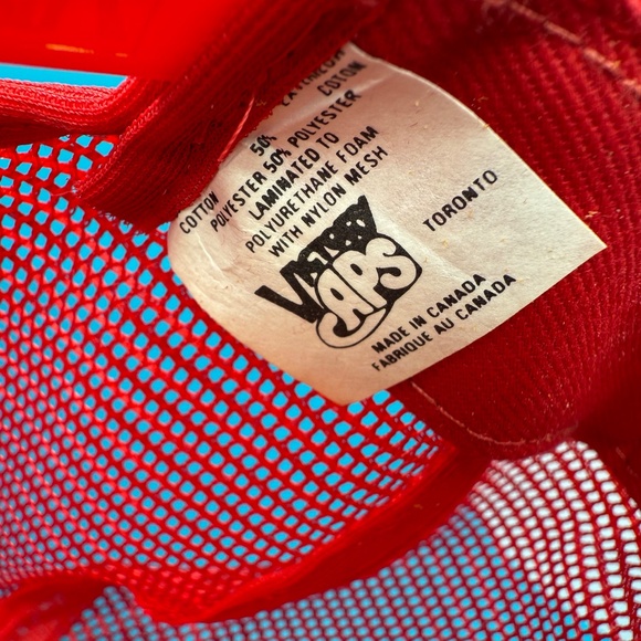 Vintage Shell Oil and Gas Hat - Canada Made - Red Trucker Cap - Picture 14 of 14